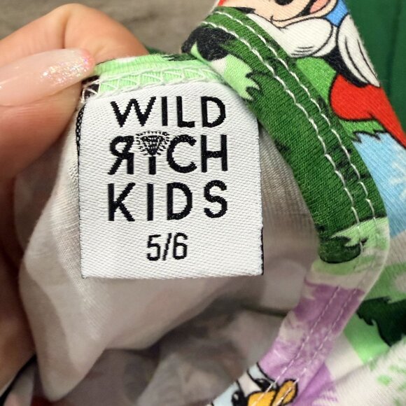 Wild Rich Kids Girls 5/6 Disney Characters Christmas Holiday Twirl Dress - Picture 4 of 4